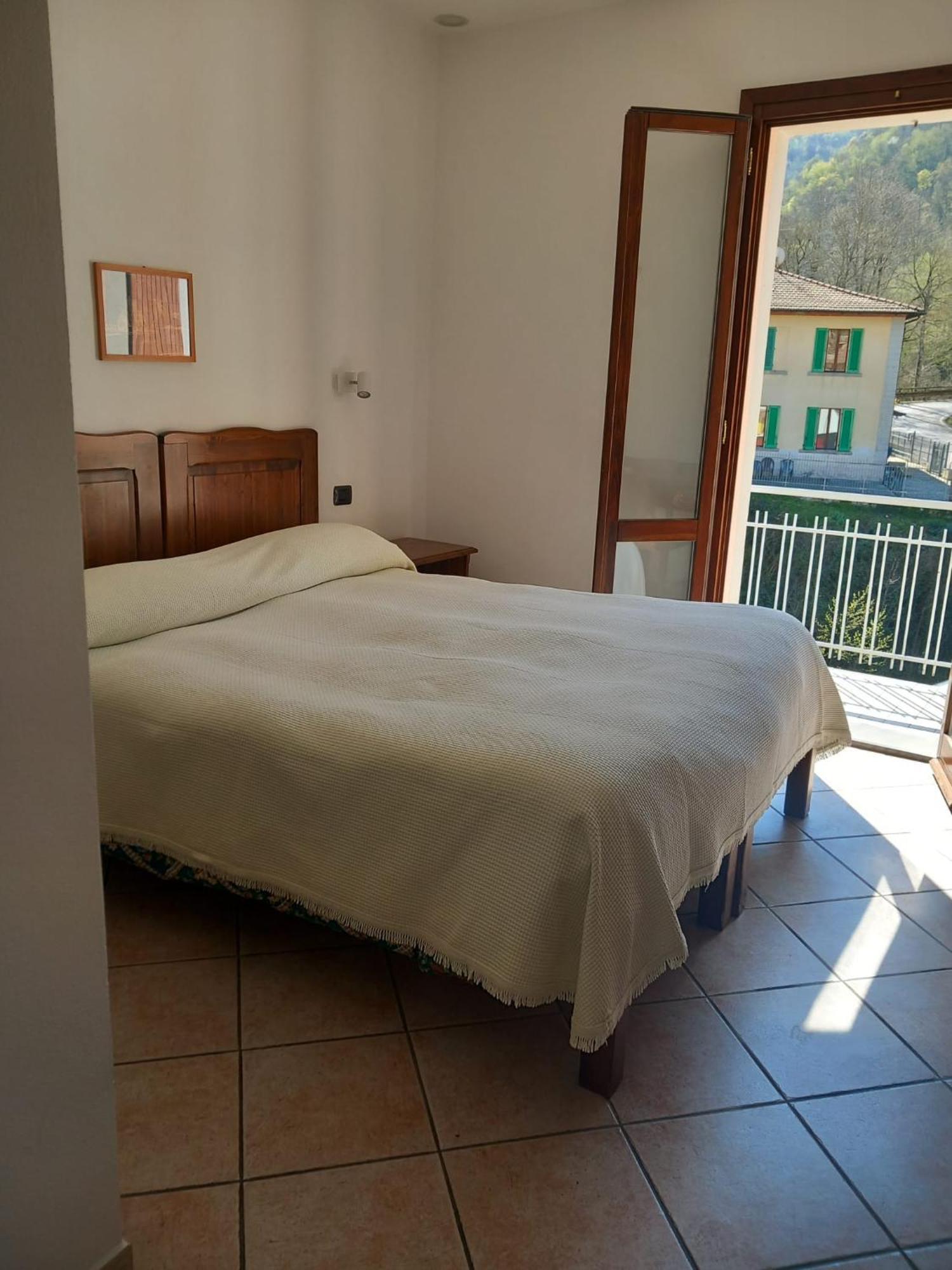 Hotel Acquacheta Valtancoli