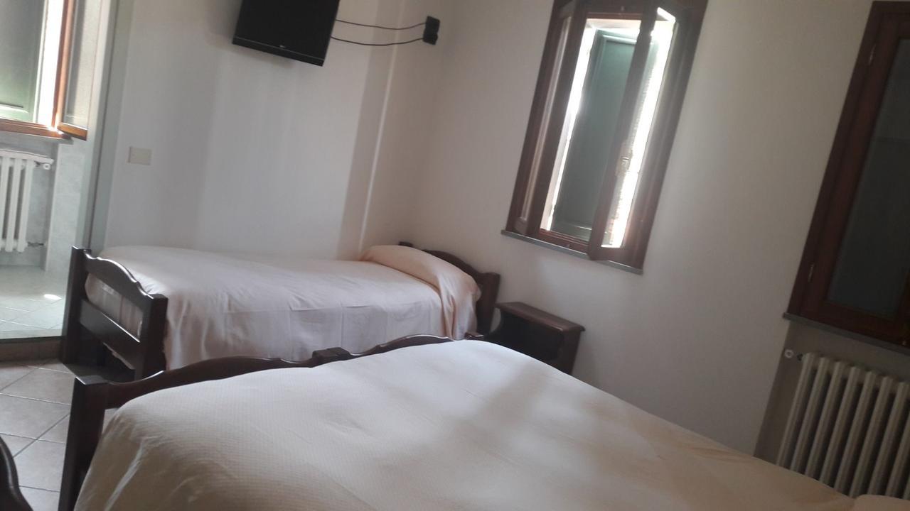 Hotel Acquacheta Valtancoli 3*